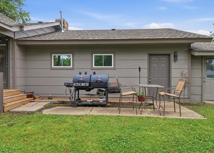 Modern 3br Oasis * Tulsa