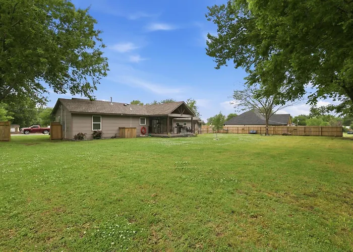 Holiday home Modern 3br Oasis *